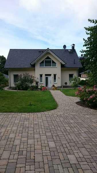 Ferienwohnung Am Waldesrand Sellin  Exterior foto