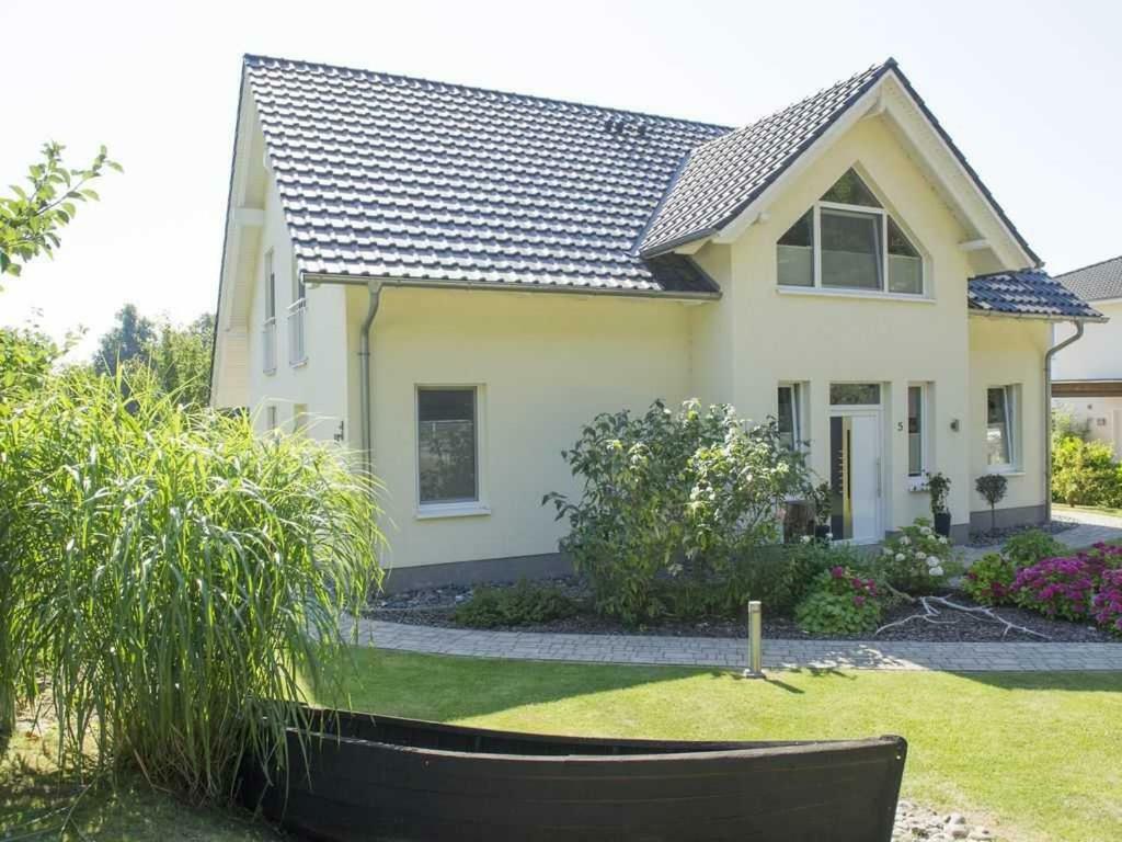 Ferienwohnung Am Waldesrand Sellin  Exterior foto