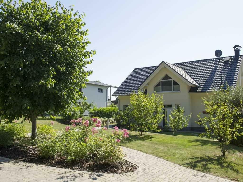 Ferienwohnung Am Waldesrand Sellin  Exterior foto